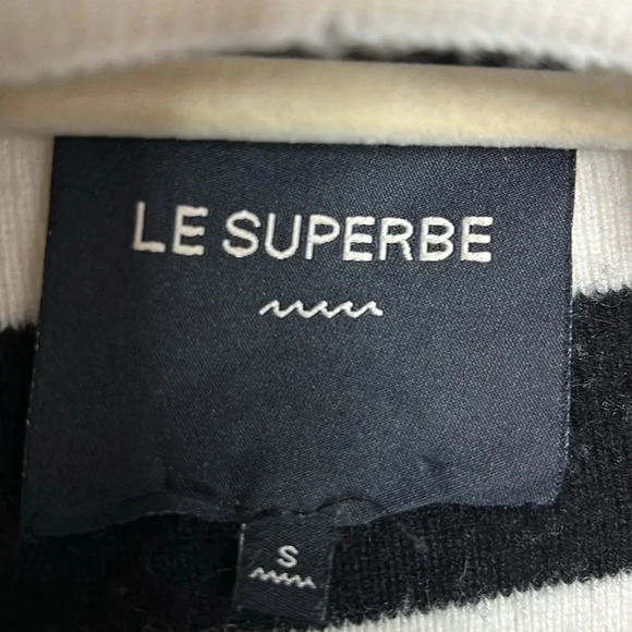 Good condition LESUPERBE women’s striped sweater  size S - Picture 3 of 9